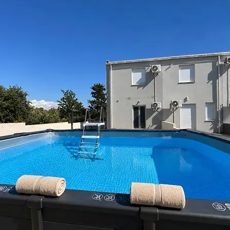 Sun & Pool House Apartamento